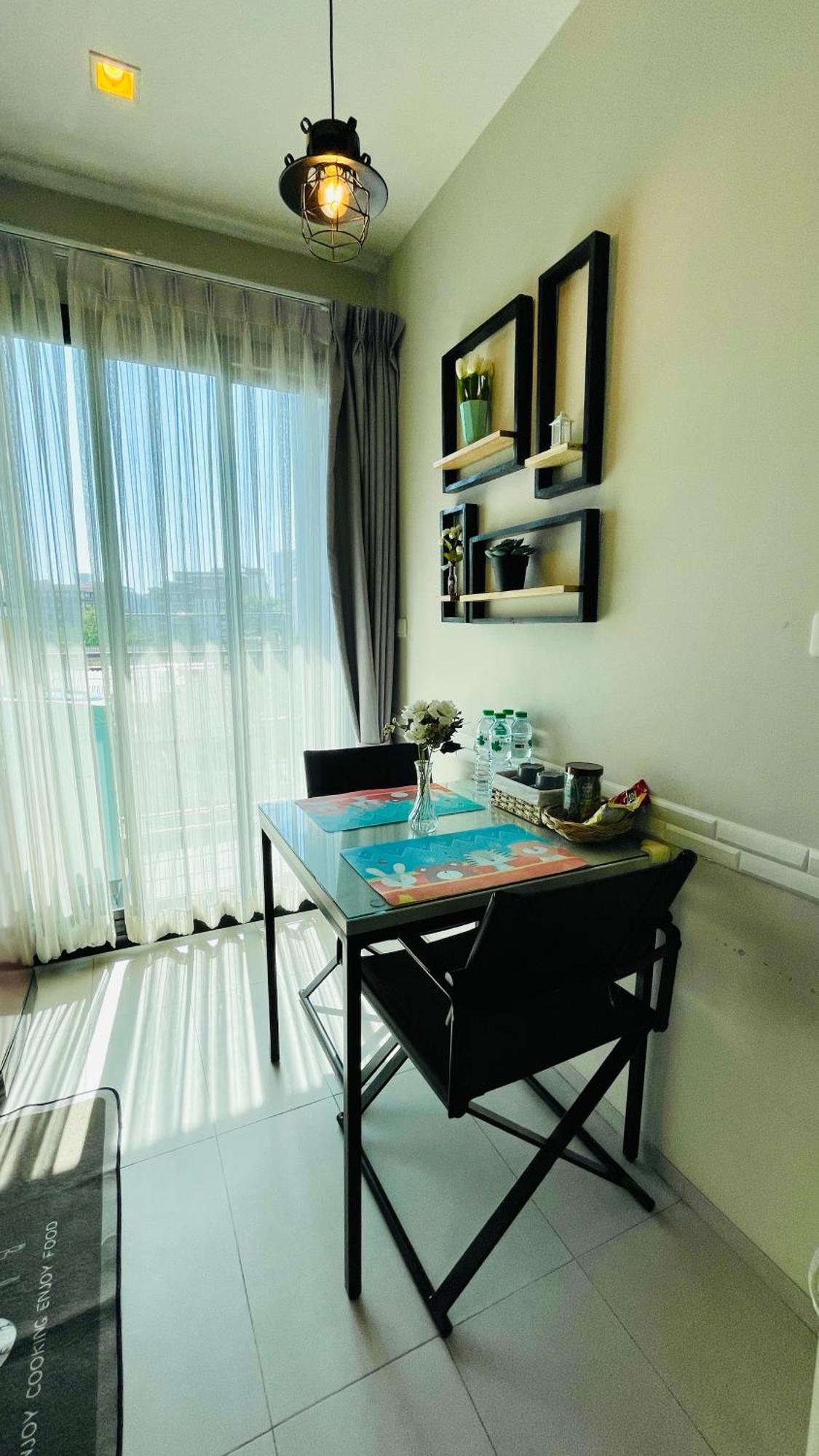 The Base 27 By Numam Apartment *